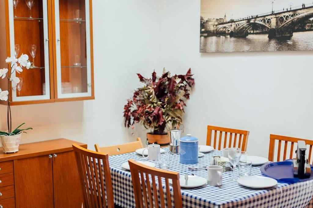 Precioso Apartamento En El Casco Antiguo De Triana Sevilla Exteriör bild